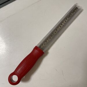 Red Handled Coarse Microplane Coarse Grater Stainless Steel With Sheath 13"